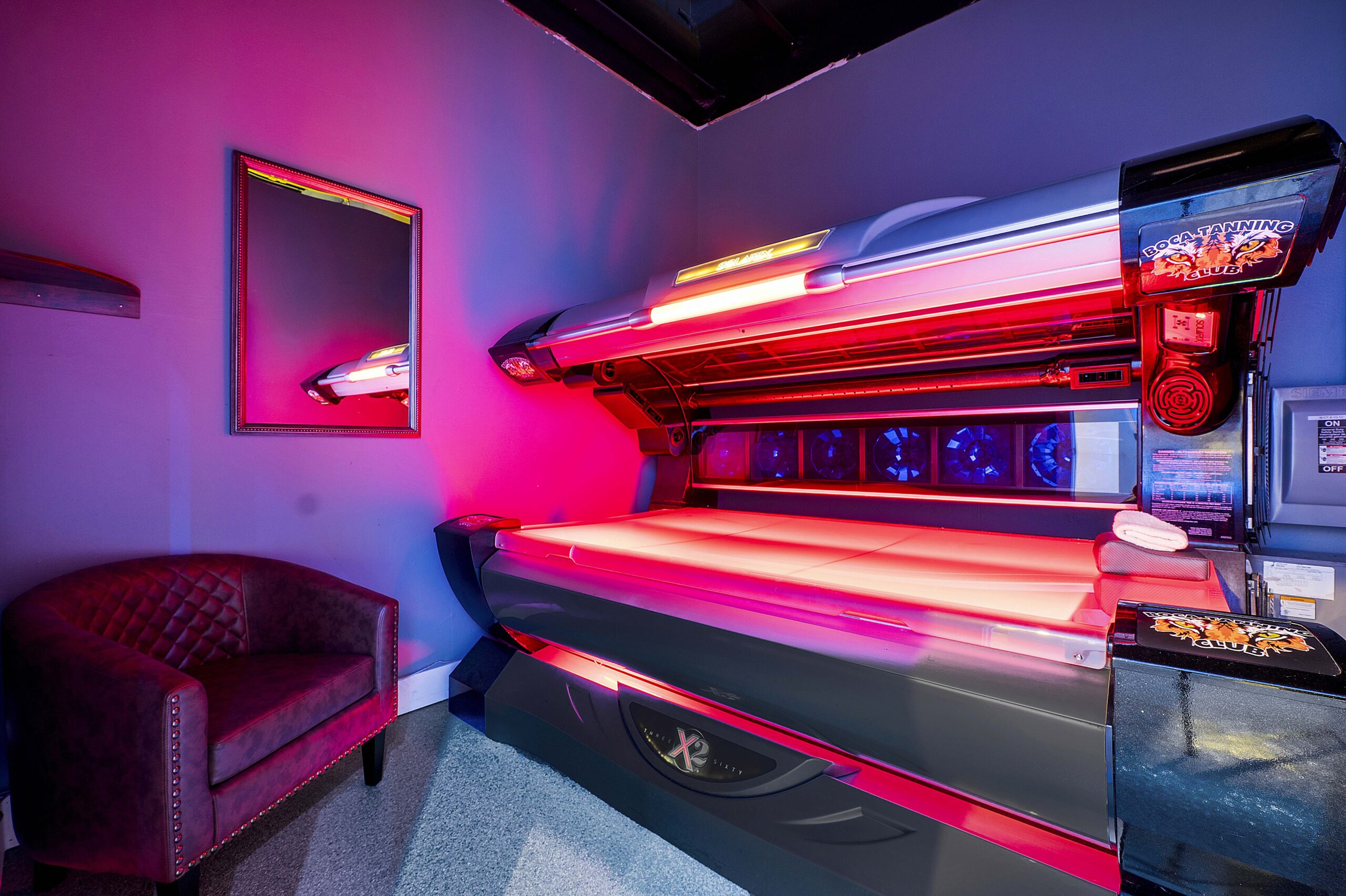 Solarix X2 high-pressure tanning bed at Boca Tanning Club's Boynton Beach salon