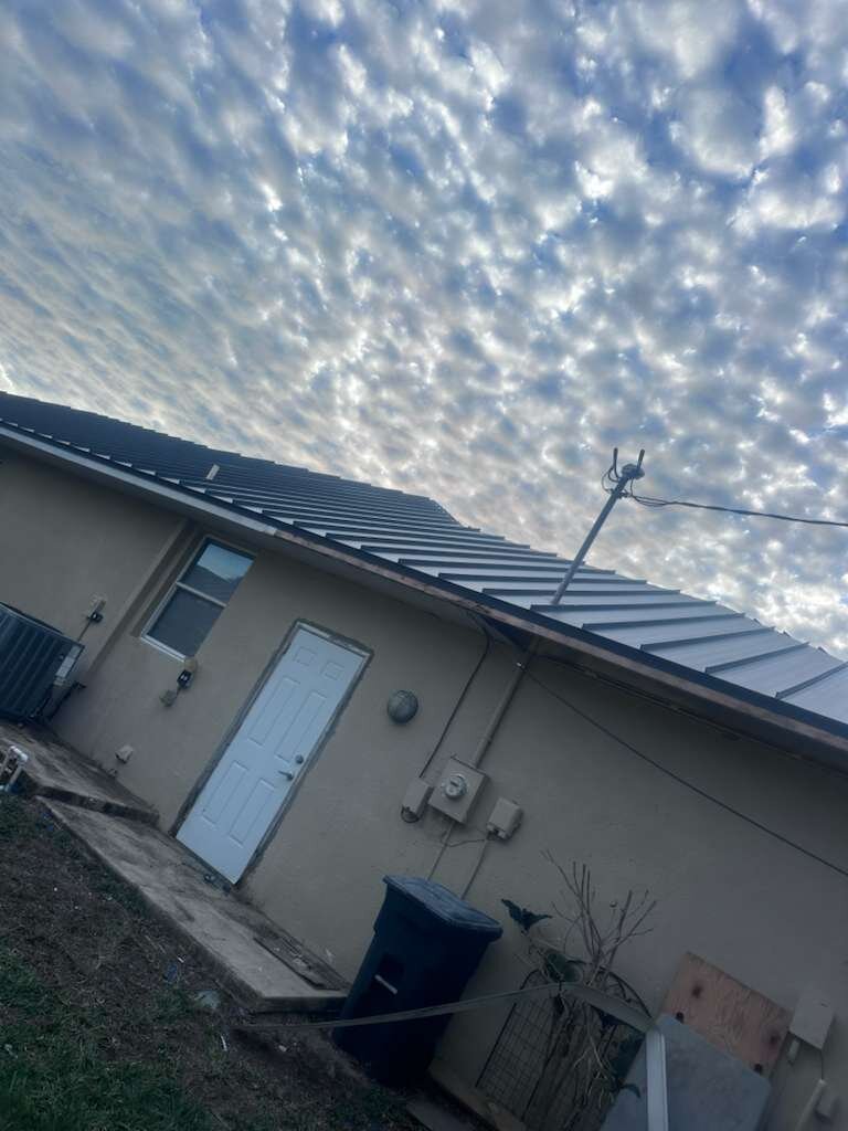 Standing Seam Metal Roof — Reliable Roofing FL
